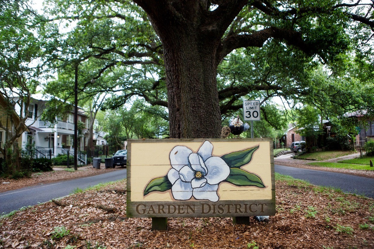 Garden District Entrance Sign