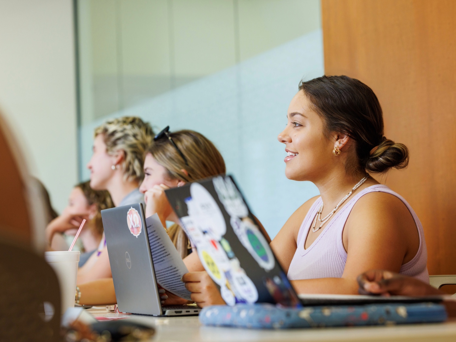 Photo of an LSU Ogden Honors College student in a TRACTS class